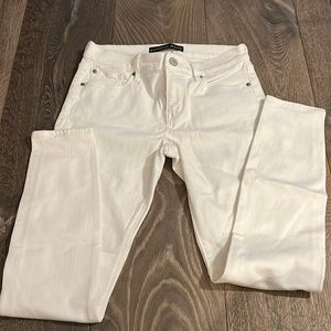 Express white size 8 mid rise legging